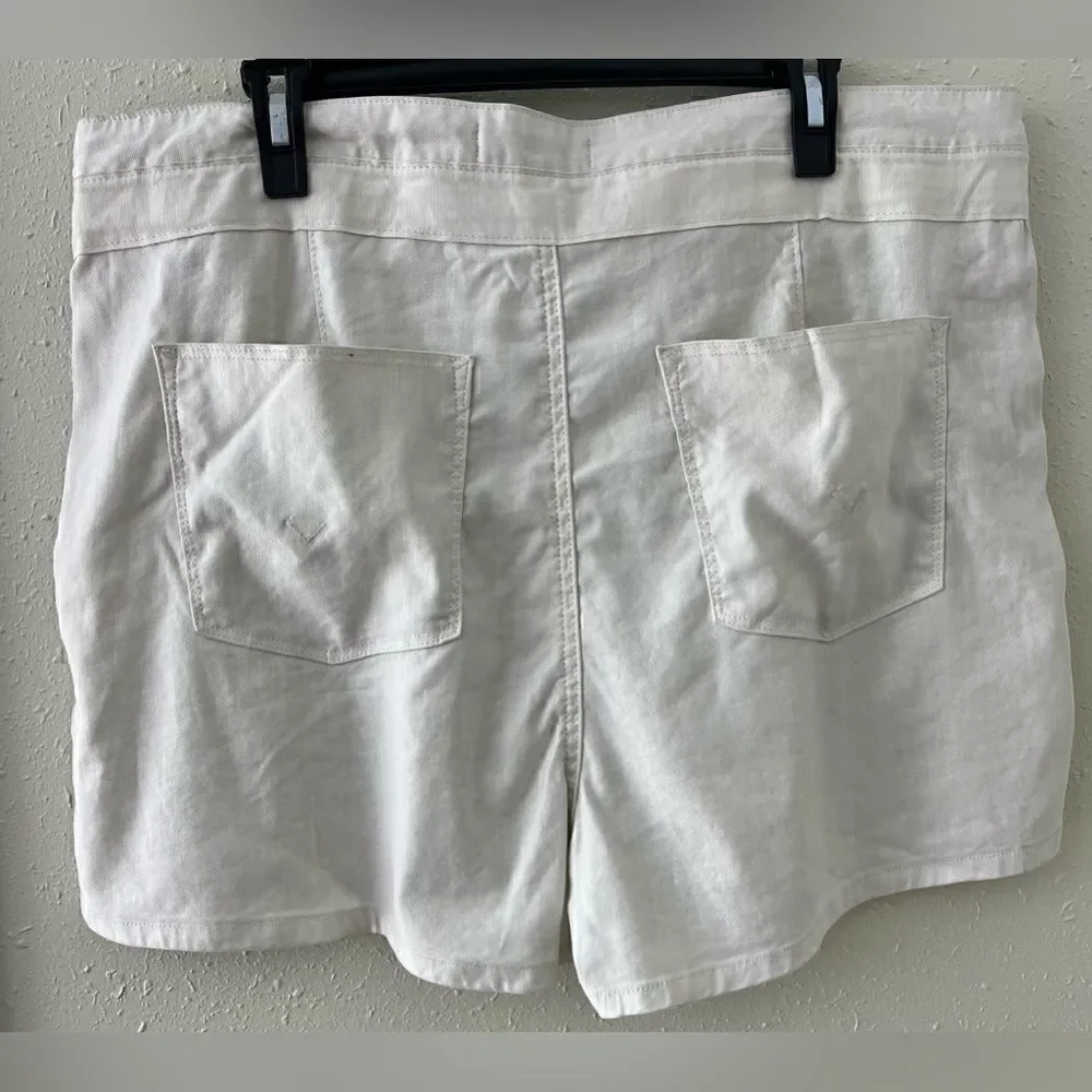NWOT HUDSON JEANS Paperbag High Waisted Short Linen Twill in Egret Size 30